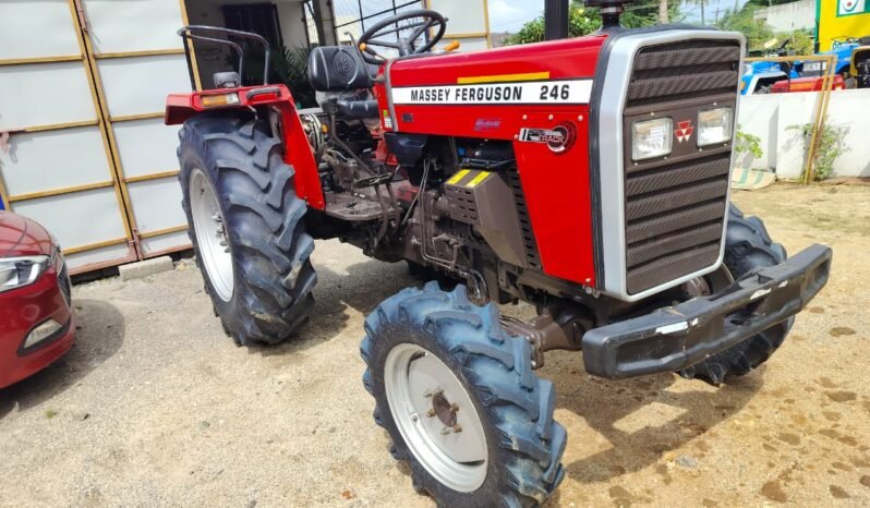 
								MASSEY FERGUSON 246 full									