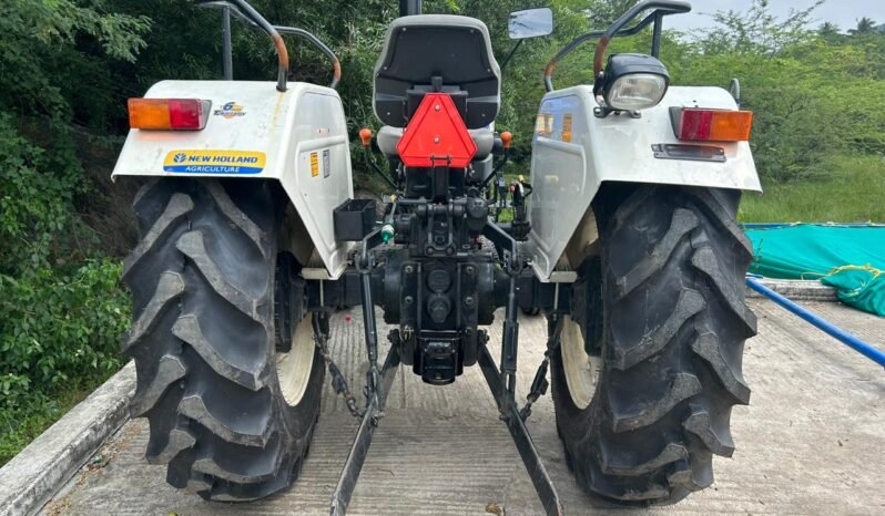 
								NEW HOLLAND 3037 full									