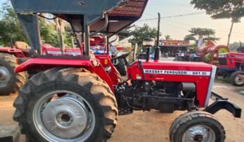 
									MASSEY FERGUSON 241 full								