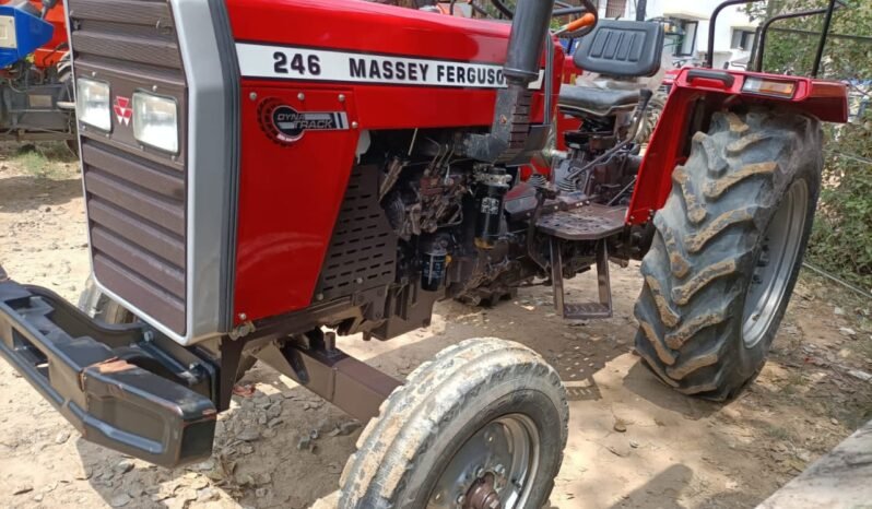 
								MASSEY FERGUSON 246 full									