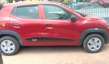 
									RENAULT KWID full								