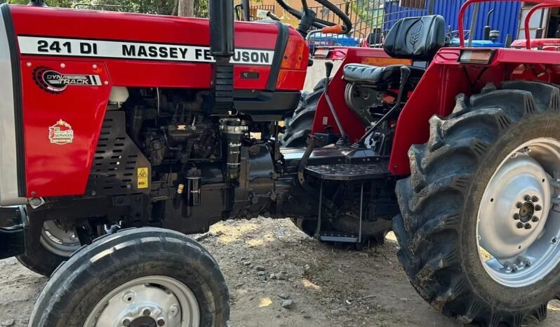 
								MASSEY FERGUSON 241 full									