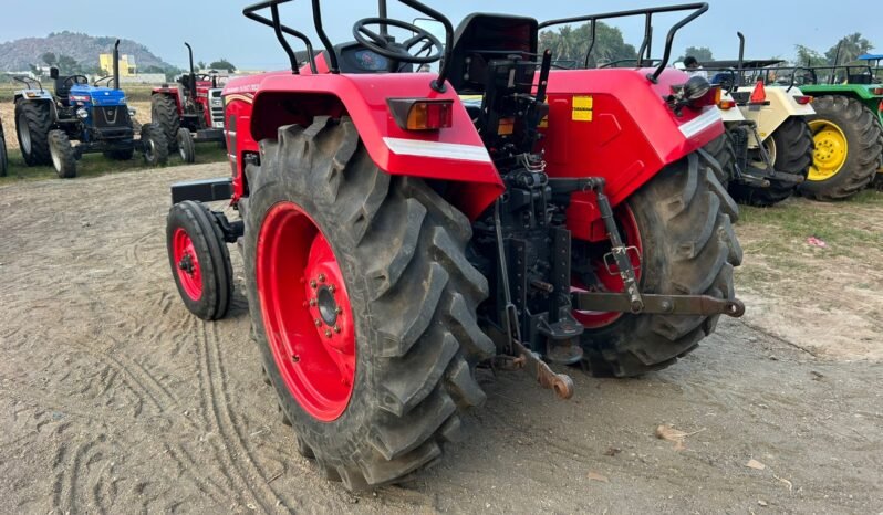 
								MAHINDRA YUVO TECH + 405DI full									