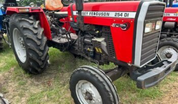 
									MASSEY FERGUSON 254 DI full								