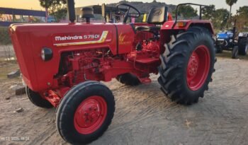 
									MAHINDRA 575 DI full								