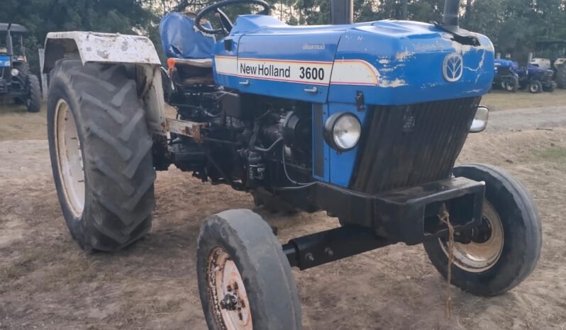 
								NEW HOLLAND 3600 full									