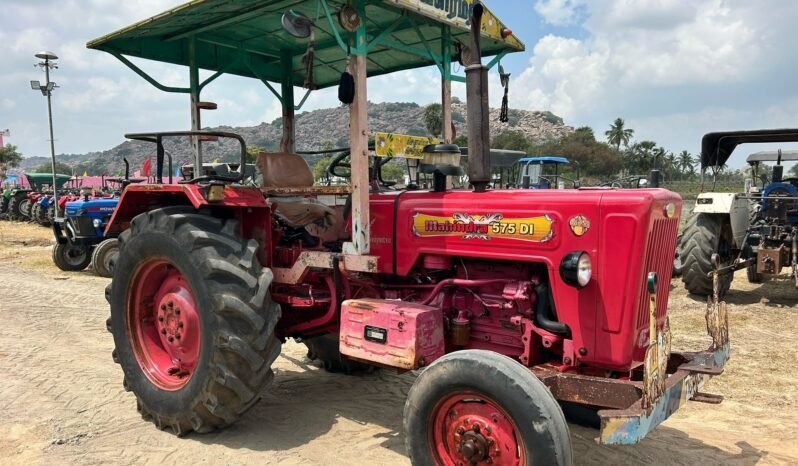 
								MAHINDRA 575 DI full									