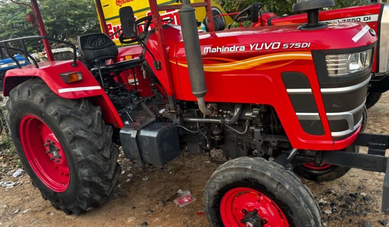 
								MAHINDRA YUVO 575 full									