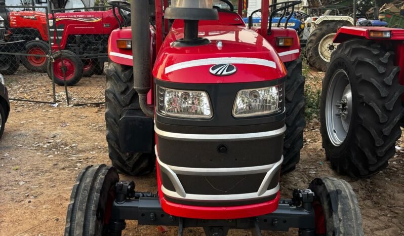 
								MAHINDRA YUVO 575 full									