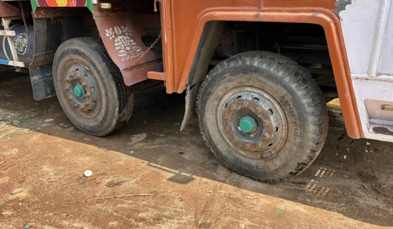 
								ASHOK LEYLAND 3118 full									